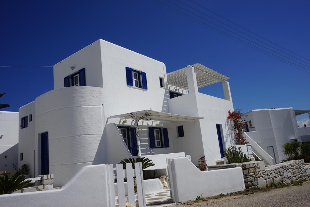 Nicos Studios & Apartments Logaras Exterior photo
