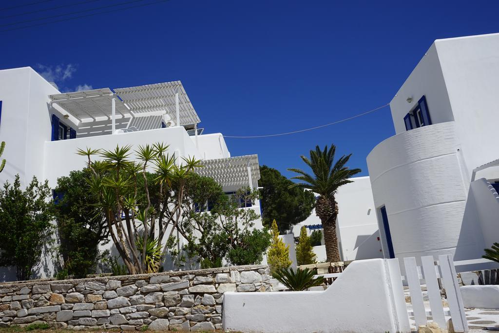Nicos Studios & Apartments Logaras Exterior photo